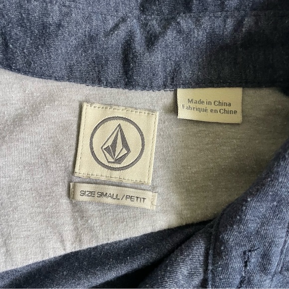 Mens Volcom Blue Polo Shirt Casual Cotton Top - Picture 4 of 4